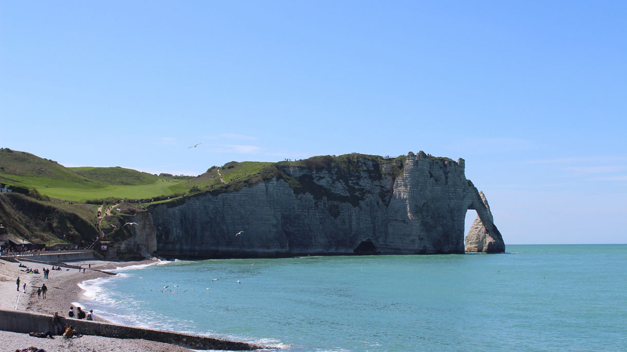 Discovering Etretat