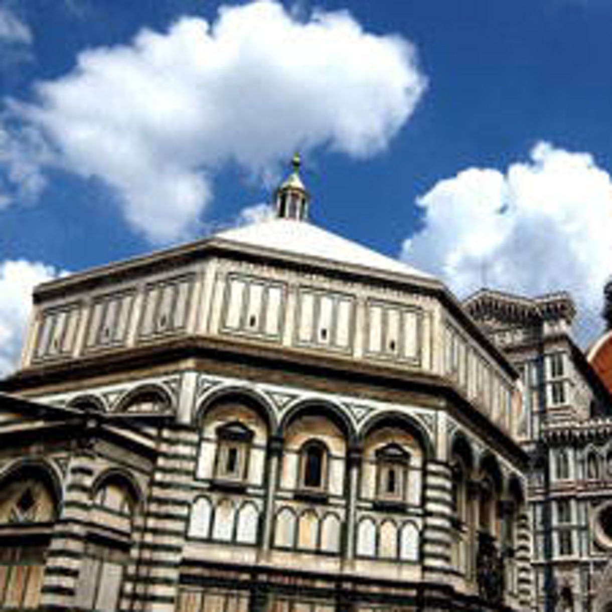 Florence On Your Own (Wheelchair Accessible)