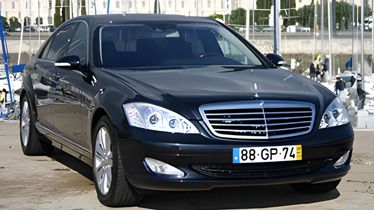 Discover Lisbon your Way by Private Car - Full Day (Private Guide)