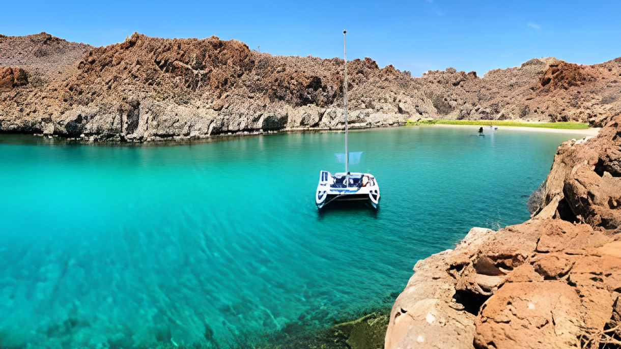 Catamaran Sail & Snorkel