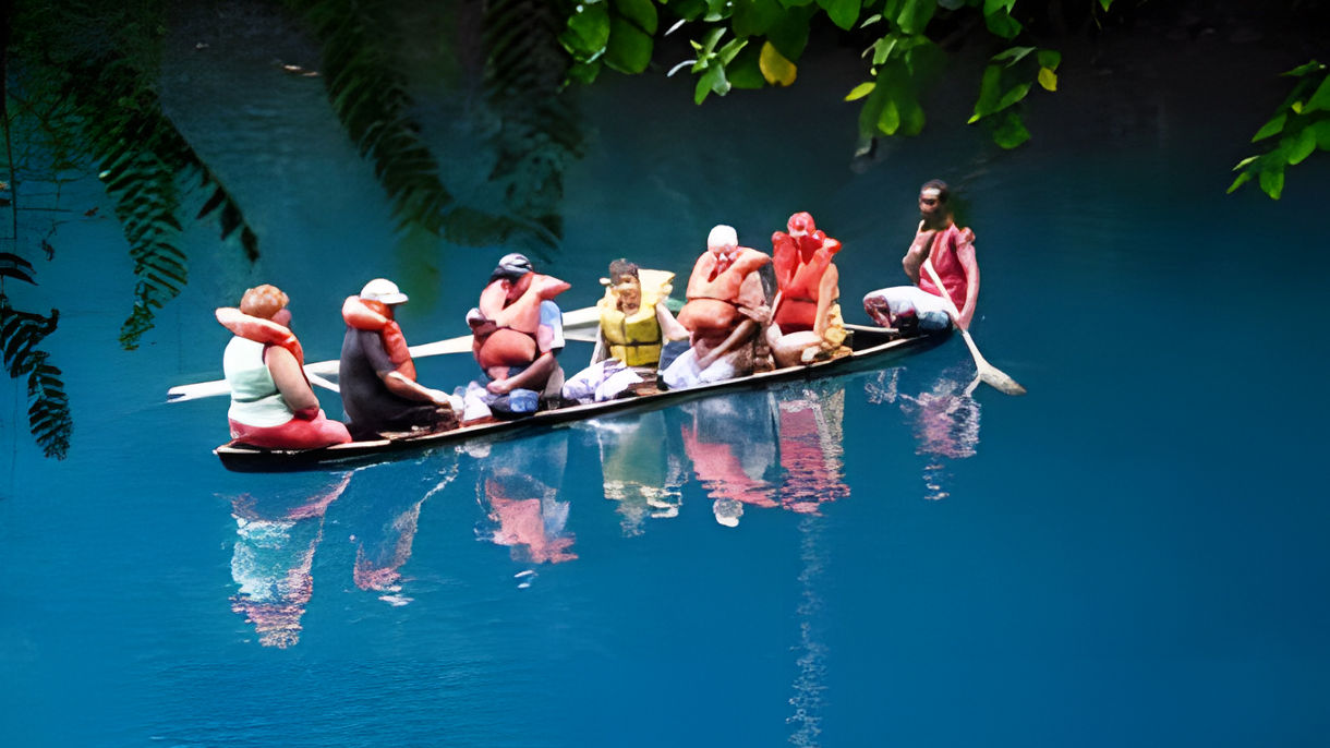 Canoe The Riri River