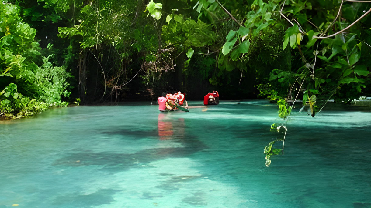 Canoe The Riri River