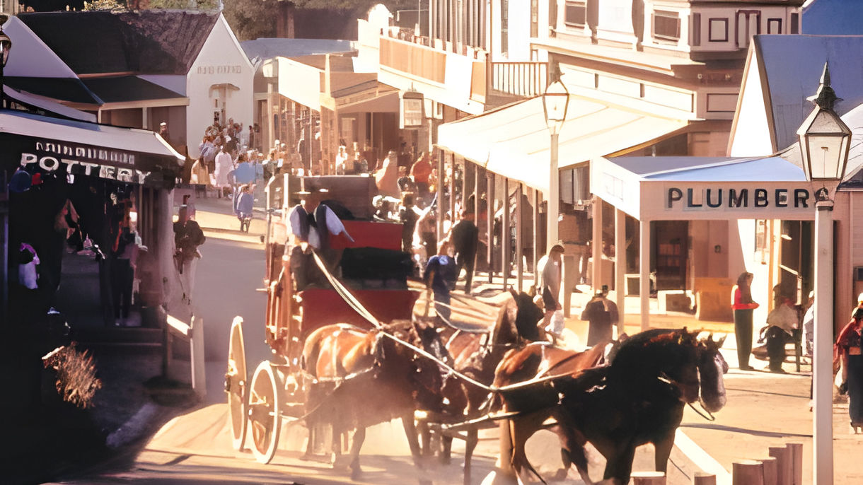 Ballarat Wildlife & Sovereign Hill Goldmine Township