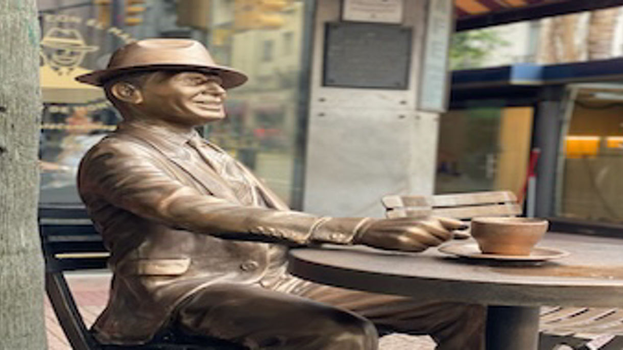 Uruguay Heritage: Markets, Local Flavors & Tango