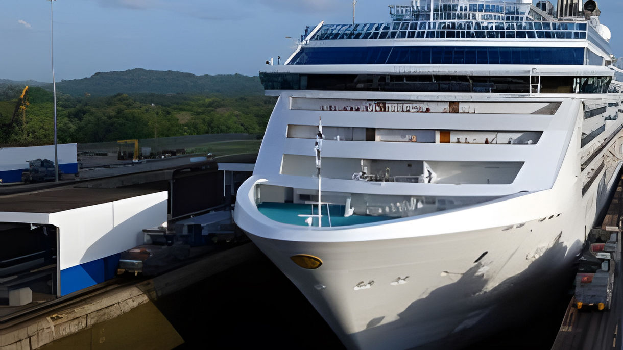 Gatun Lake and Locks Cruise & Embera Indians