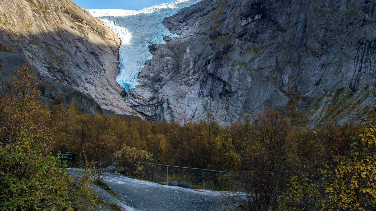 Briskdal Glacier Hike & Lunch