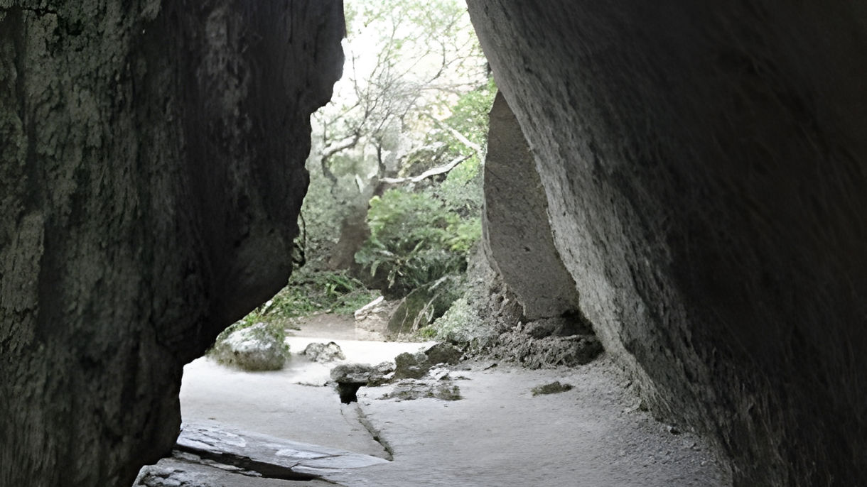 Seifa Utaki & Gangala Valley Hike