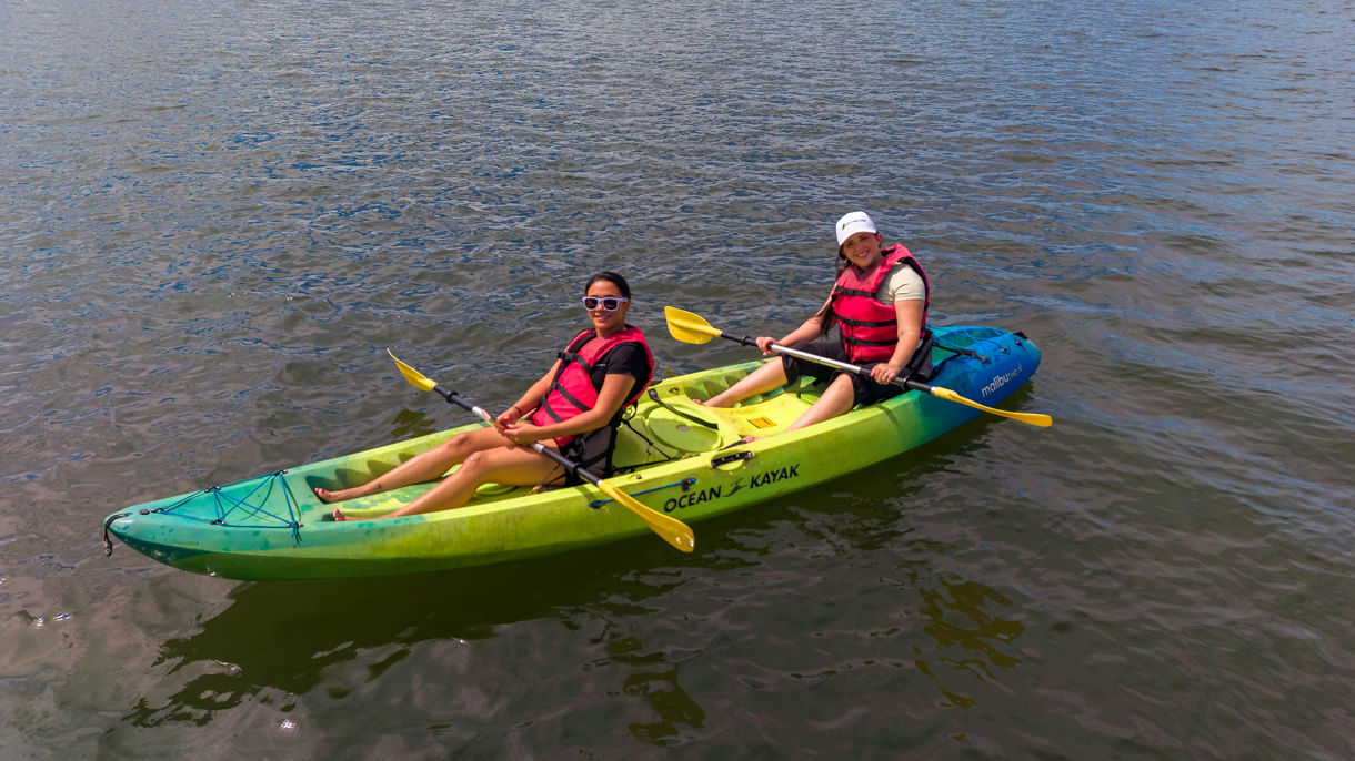 Agua Clara Locks & Kayak in the Canal to Colon