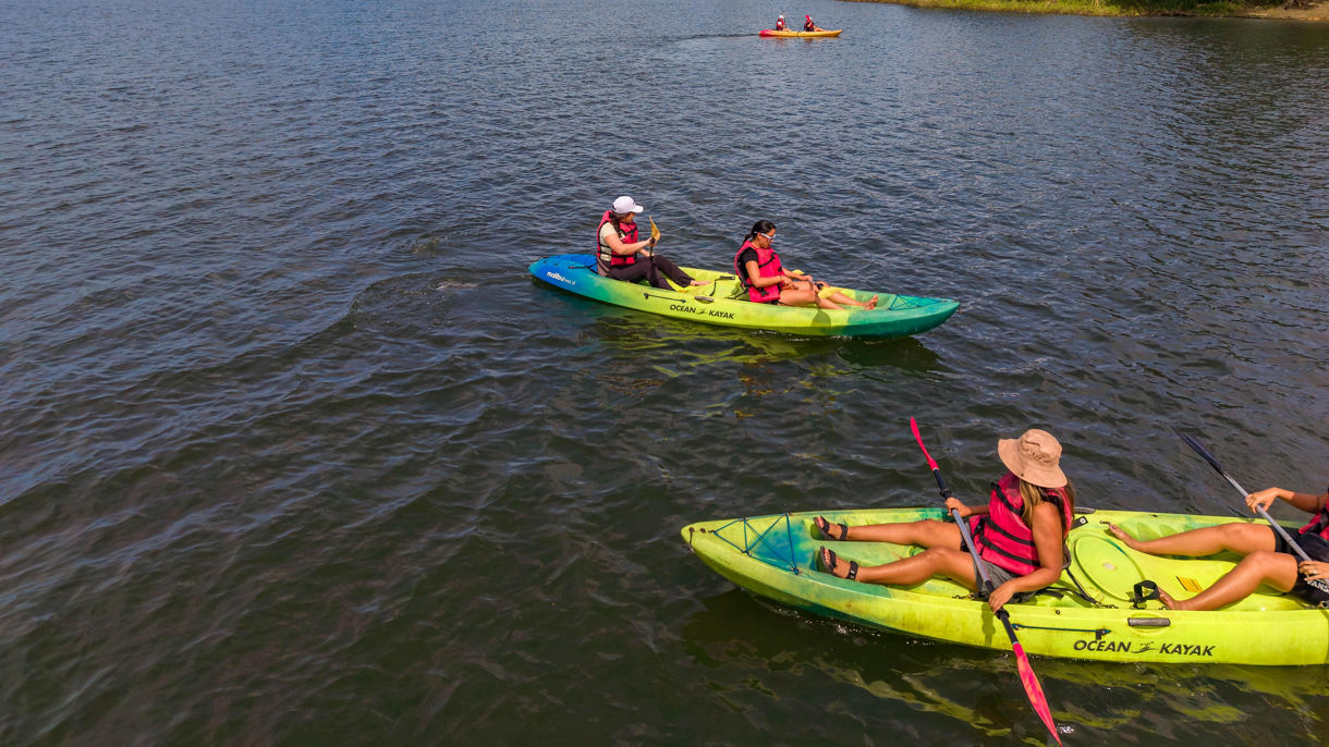 Agua Clara Locks & Kayak in the Canal to Colon