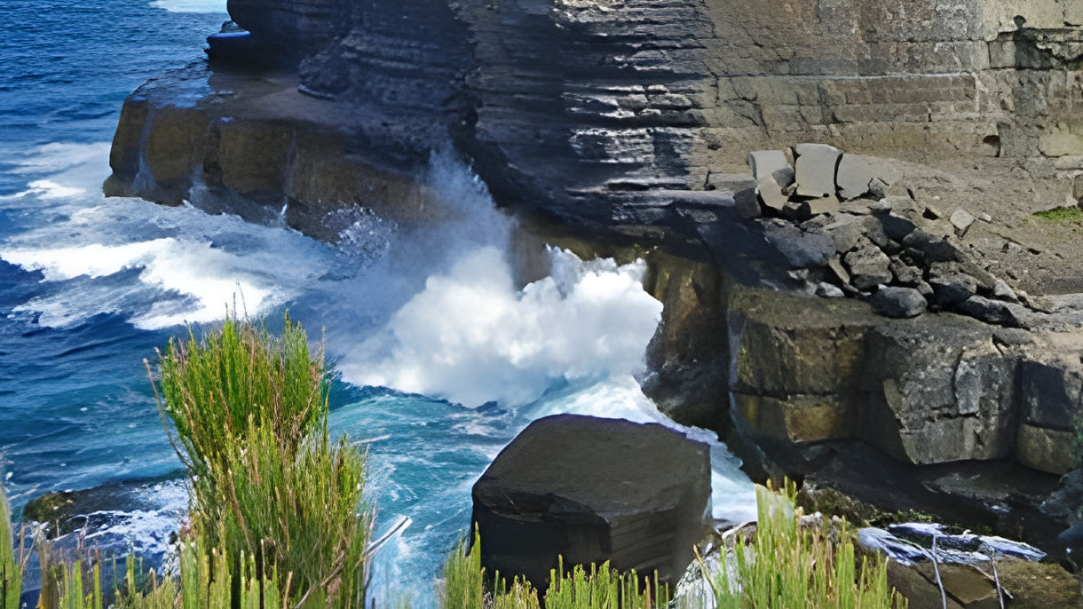 Geological Panoramas of the Peninsula