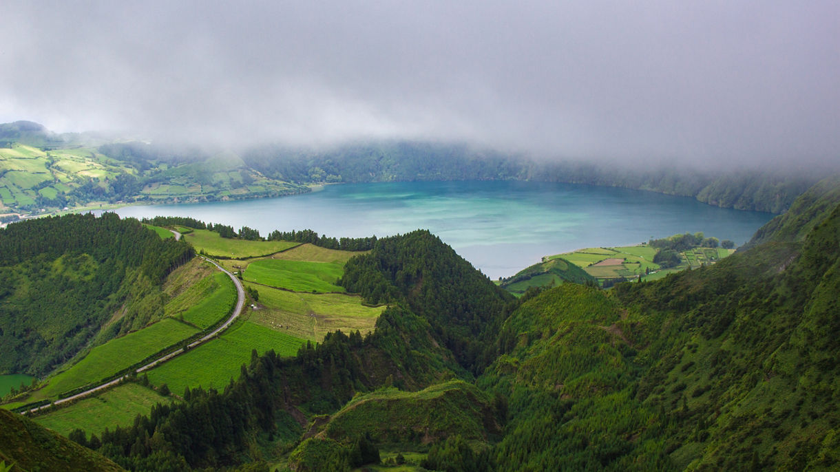Easy Azores: Crater Lakes Scenic Drive (Wheelchair Accessible)