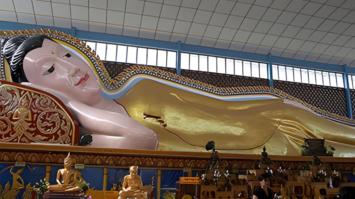 Temples & Penang Famous Homes
