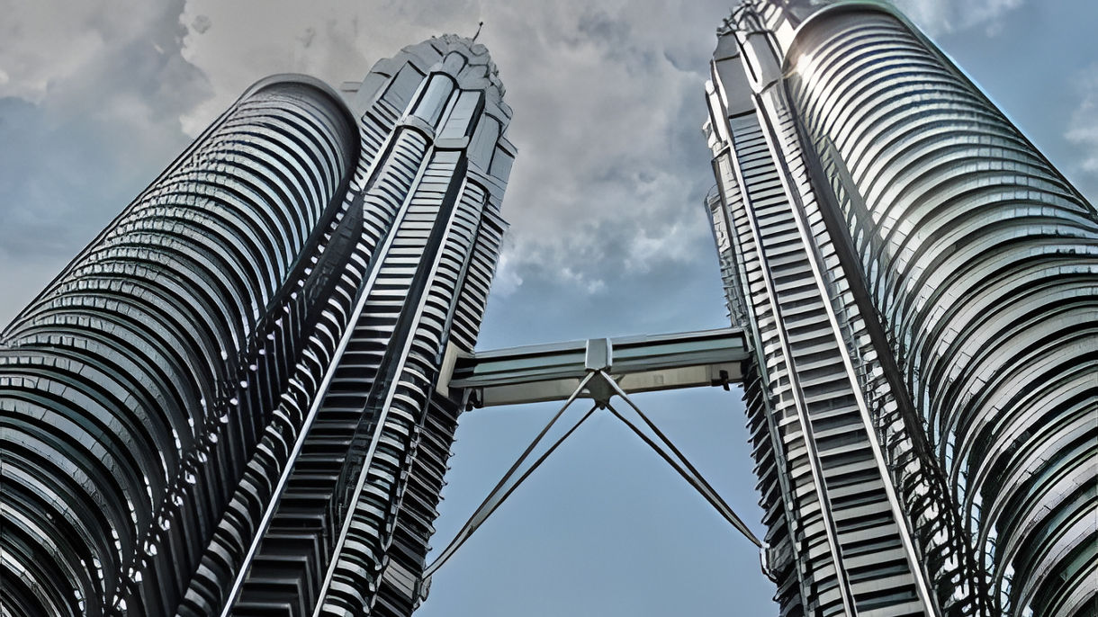Skybridge, Petronas Tower & City Drive