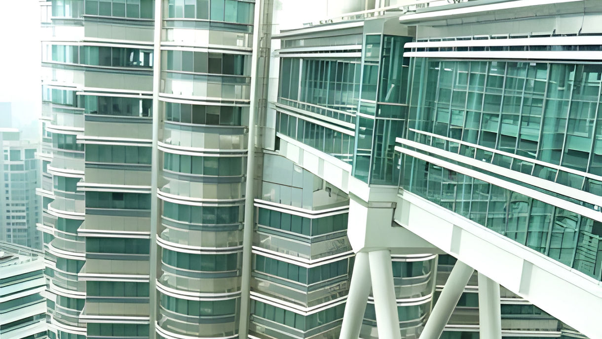 Skybridge, Petronas Tower & City Drive