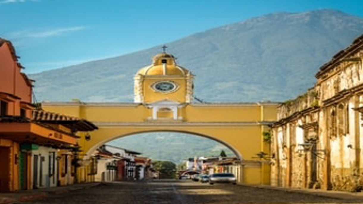 Puerto Quetzal by Private Vehicle - Van Class (Half Day with Guide)