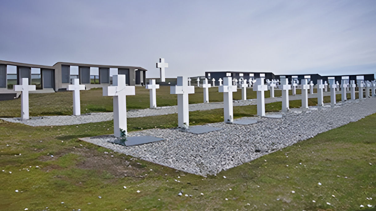 Cementerio Argentino en Darwin (Guiada en Español)