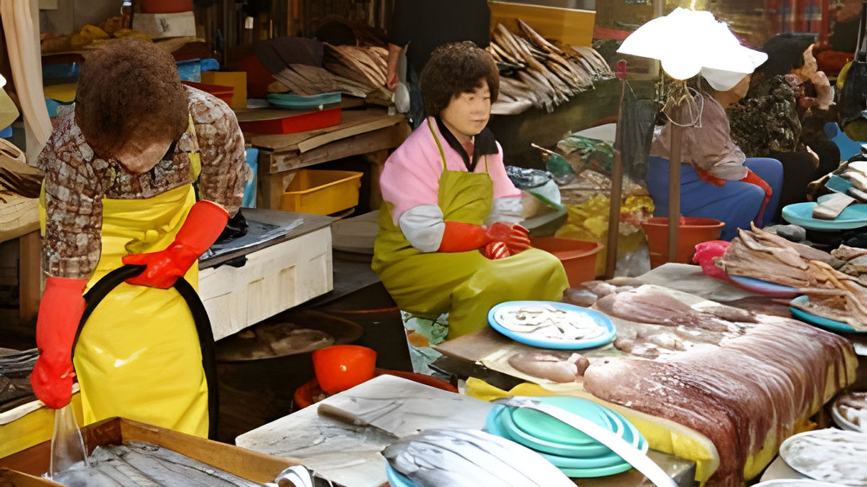 Ja-Gal-Ch'i Market & Beomeosa Temple