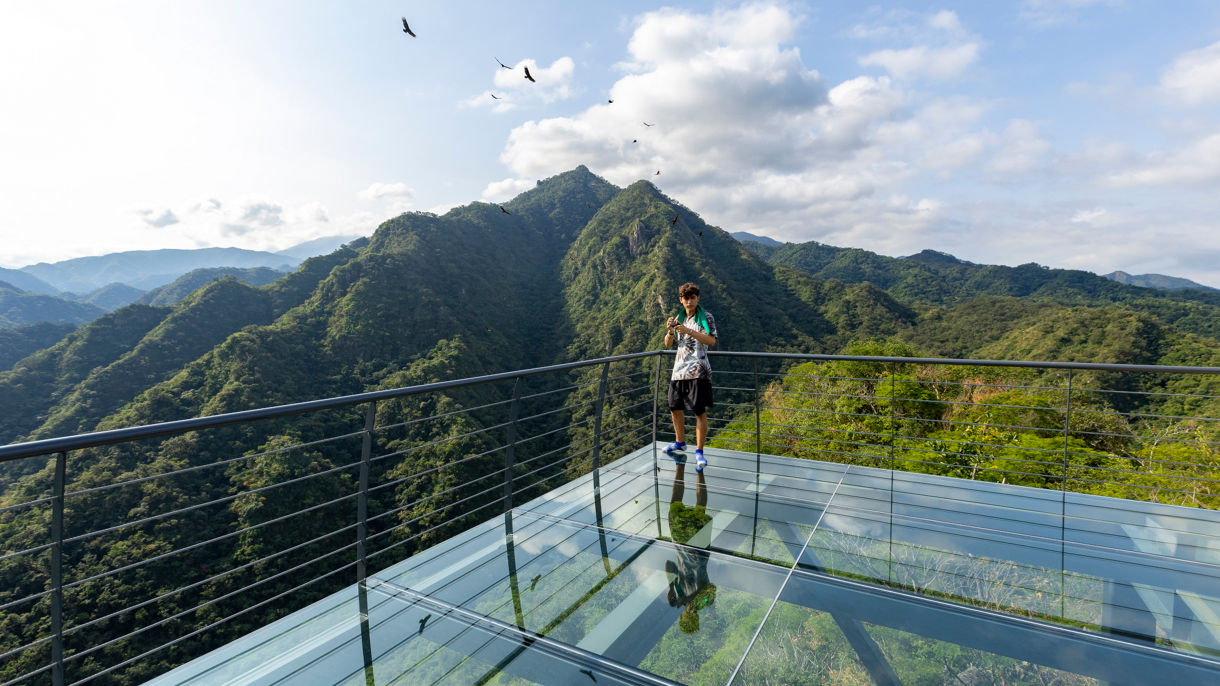 RZR to Jorullo Point Glass Platform - 2 guests