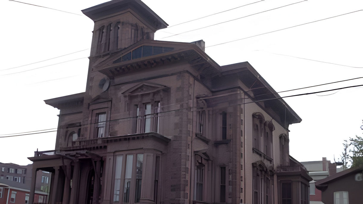 Portland Highlights & Victorian Mansion