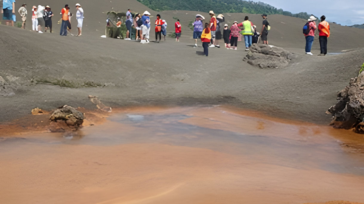 Volcanological Observatory & North Coast