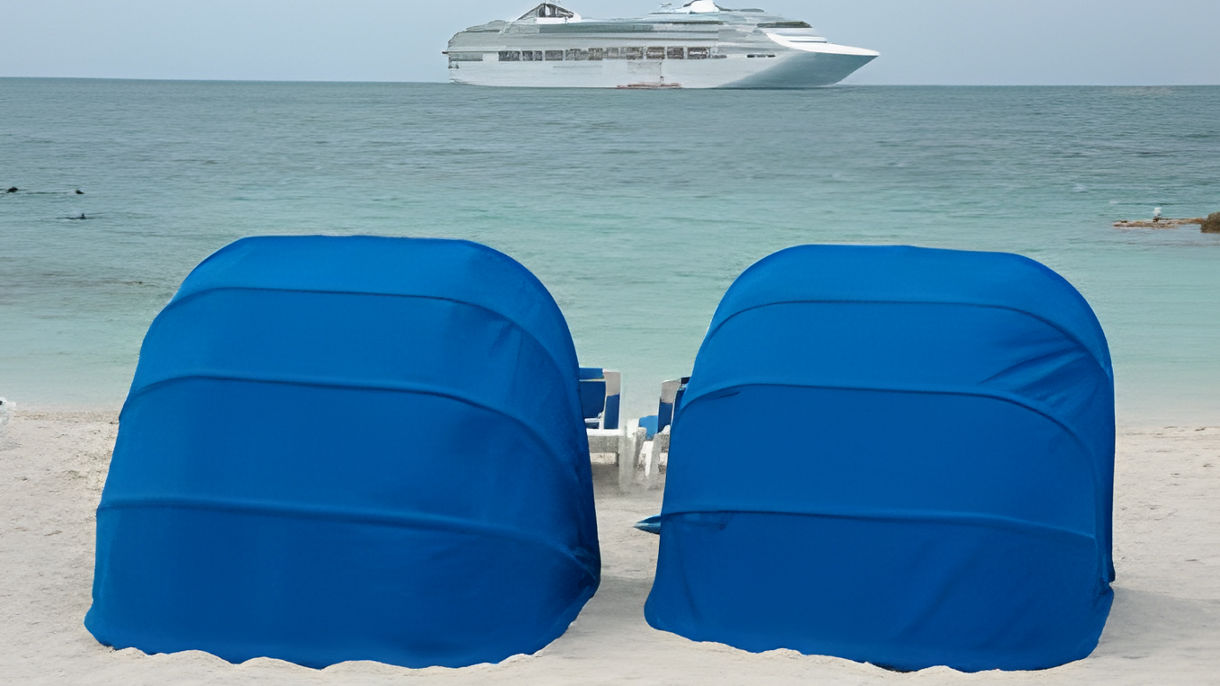 Beach Clamshell Rental (2 People Maximum)