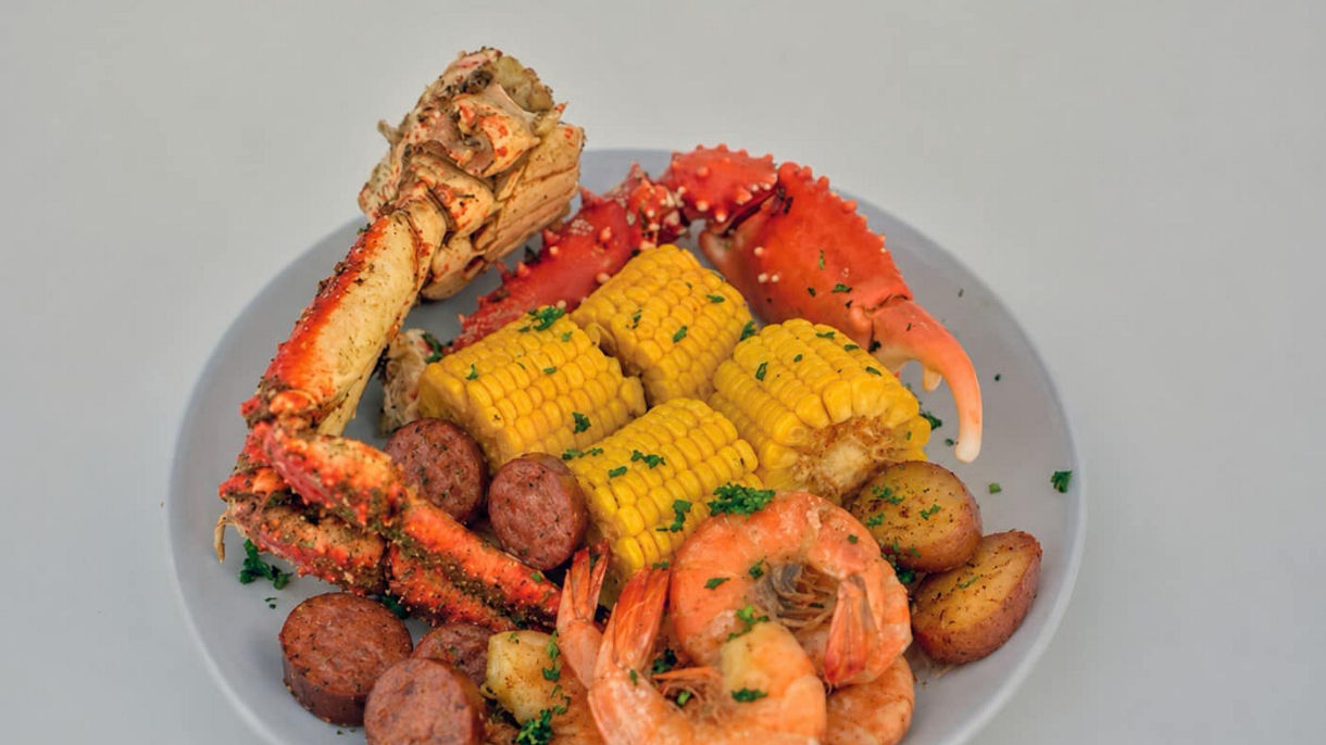 Mangrove Canal Experience & Seafood Boil