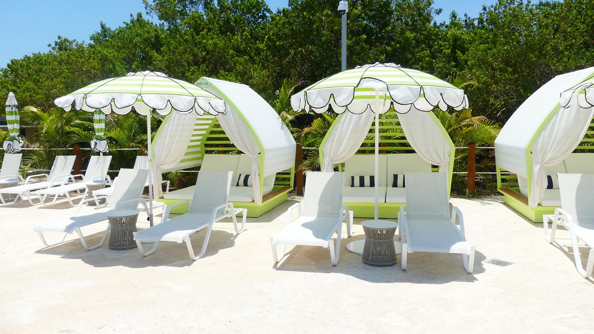Poolside Daybed & Aerial Chairlift