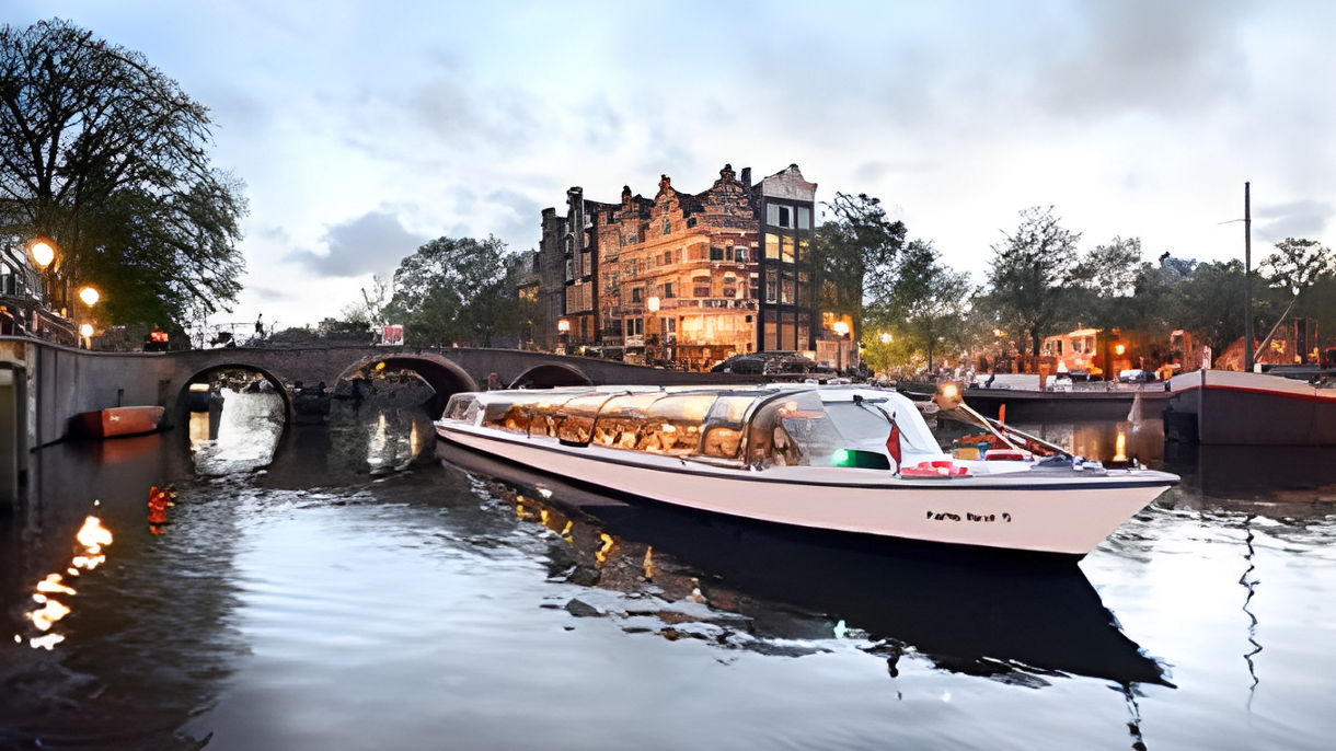 Amsterdam & Time On Your Own with Dinner Cruise