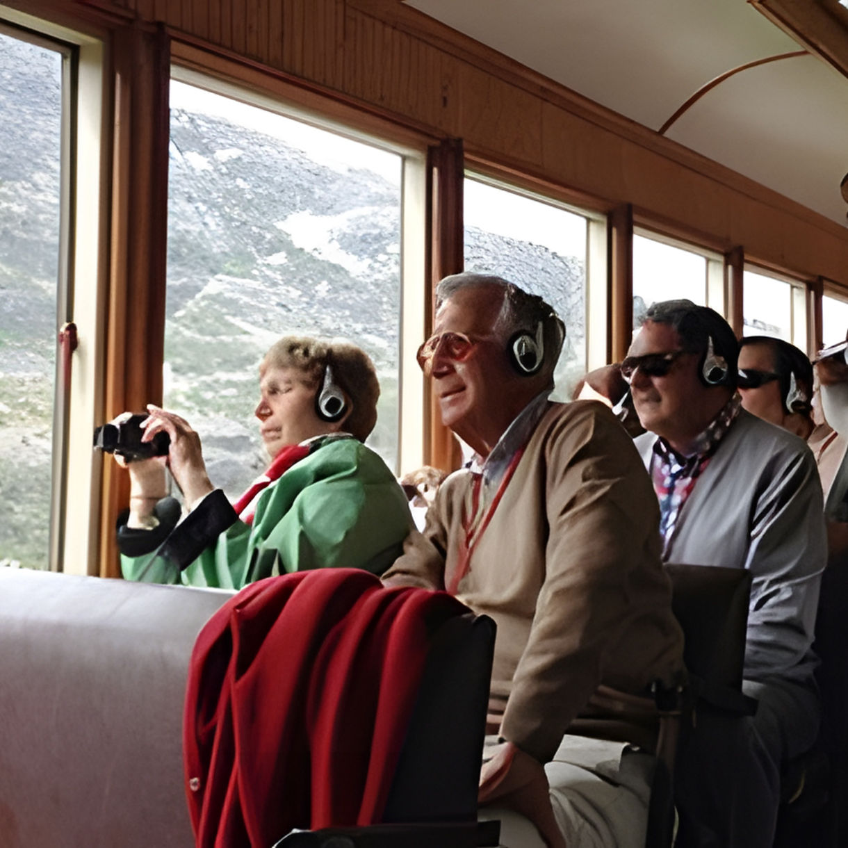 White Pass Rail & Klondike Highway - Multilingual