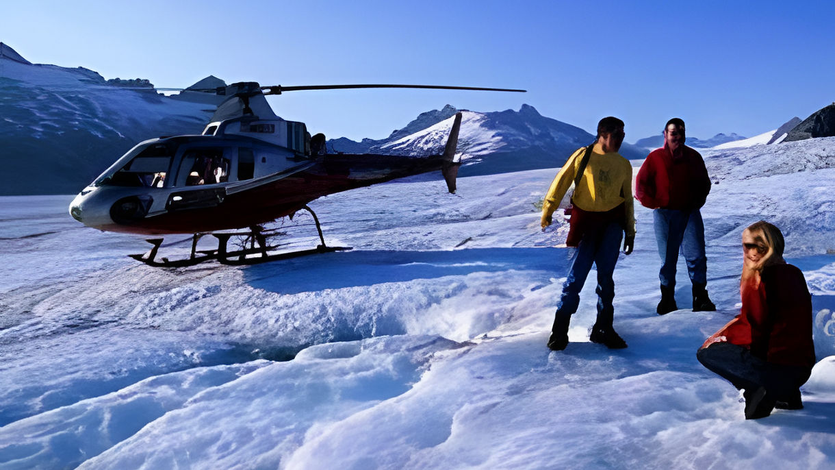 Glacier Discovery by Helicopter