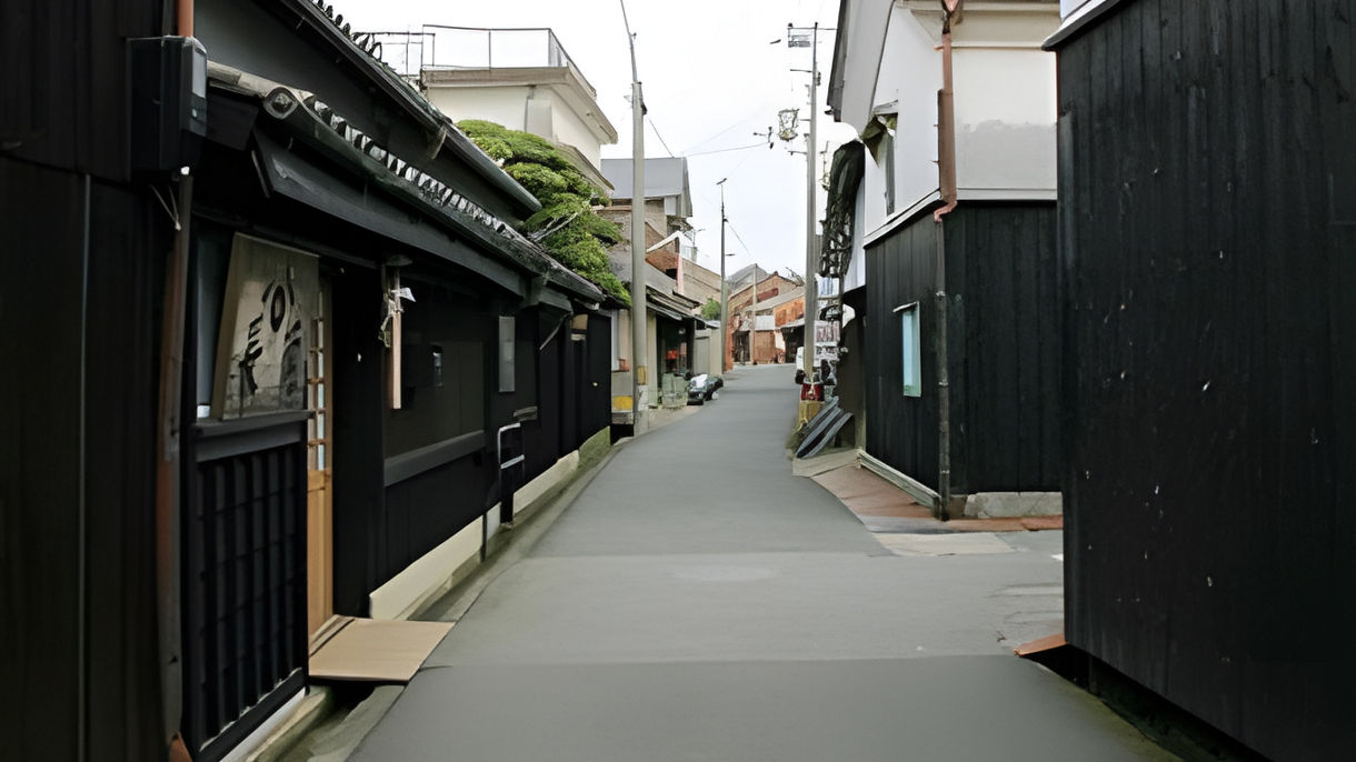 Yuasa Soy Sauce Factory & Soy Sauce Museum Town Walking Tour