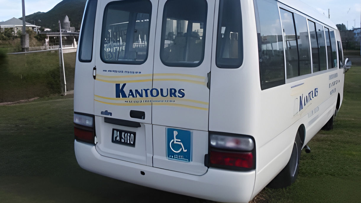 Easy St. Kitts Scenic Drive & Romney Manor (Wheelchair Accessible)