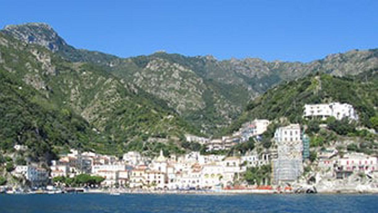 Leisurely Positano by Boat