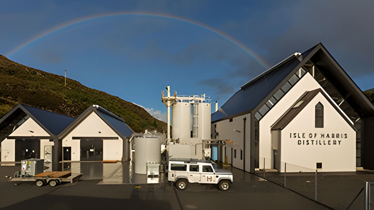 Harris Whisky Distillery & Tweed Shop
