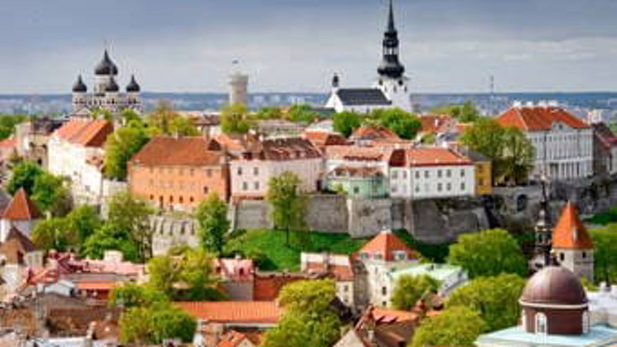 Upper Old Town Walking & Panoramic Drive