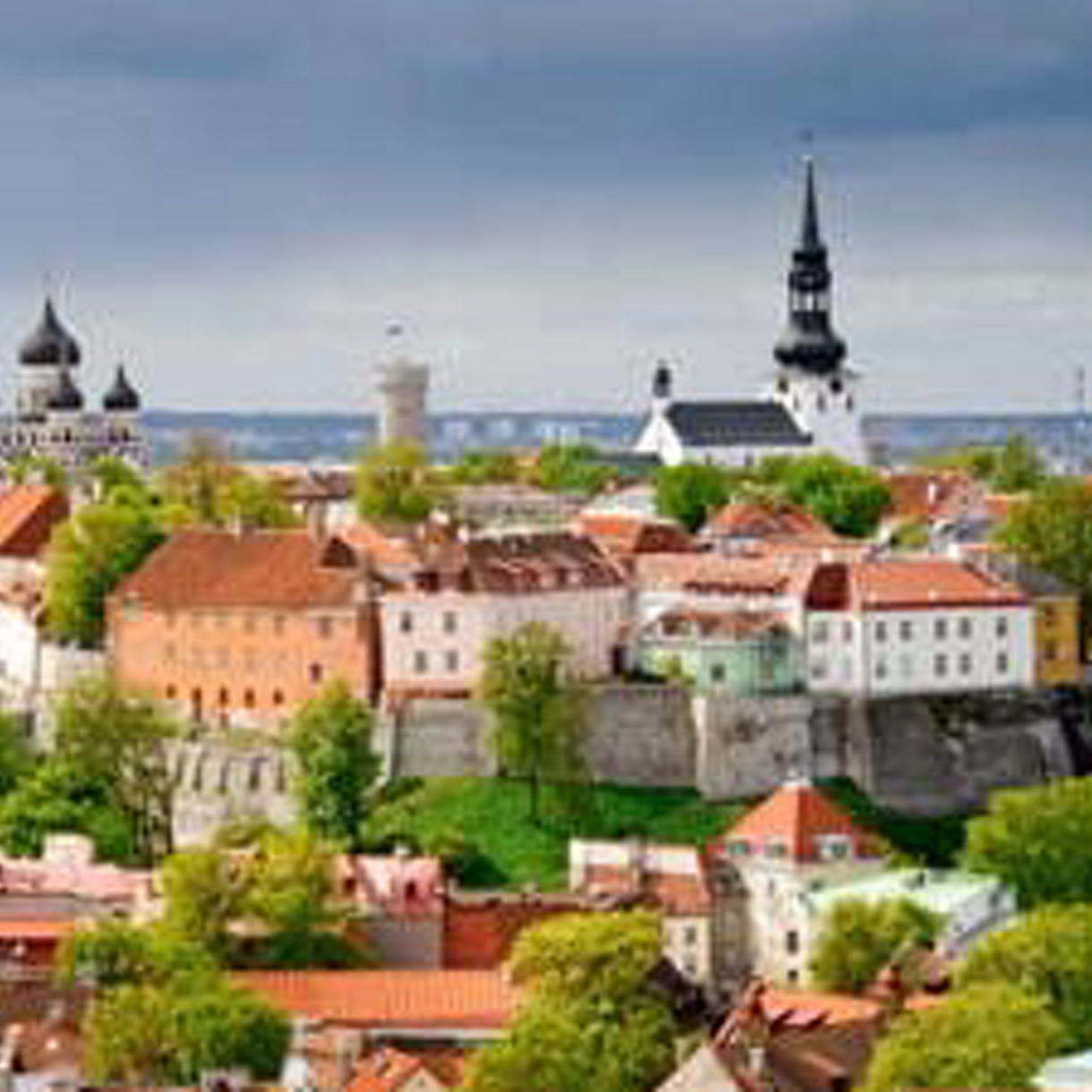 Upper Old Town Walking & Panoramic Drive
