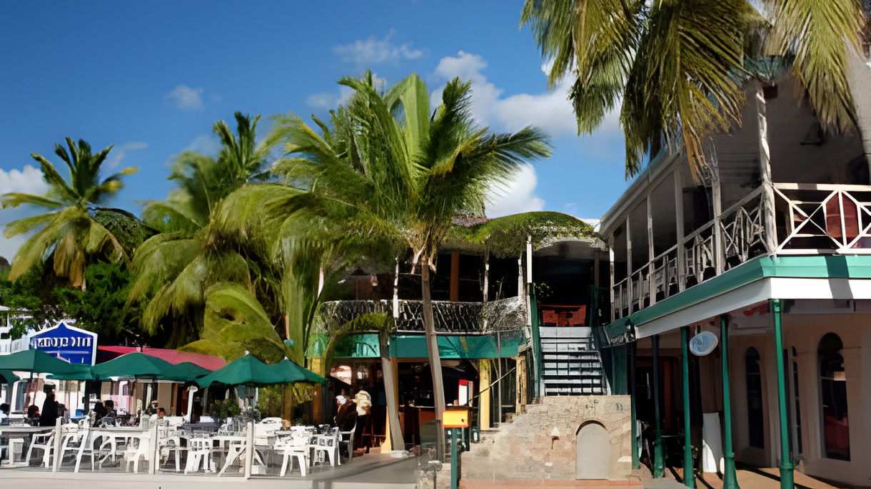 North Shore Coast Scenic Drive & Pusser's Landing