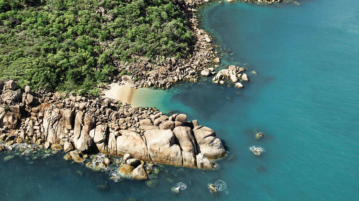 Magnetic Island On Your Own
