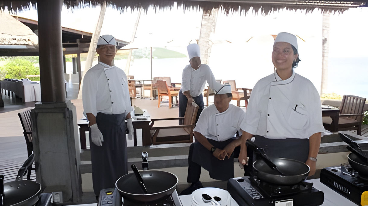 Bon Appetit Recommended: Thai Cooking Classes