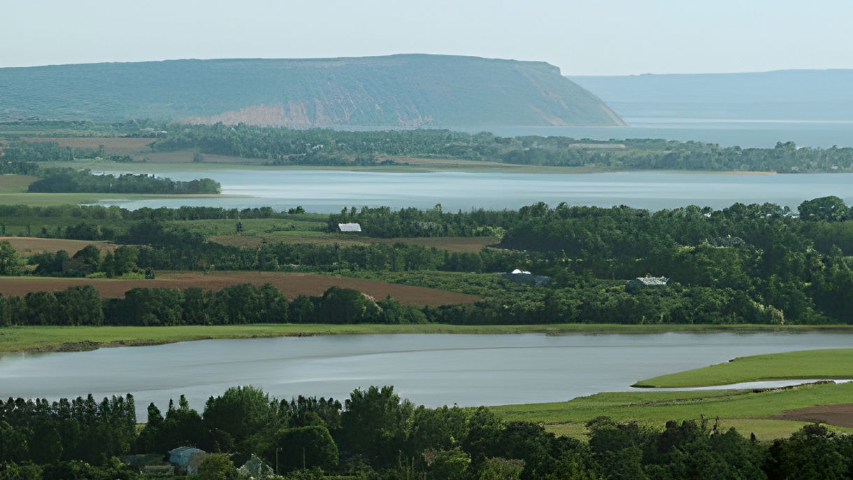 Local Connections: Annapolis Valley & Wine Tasting