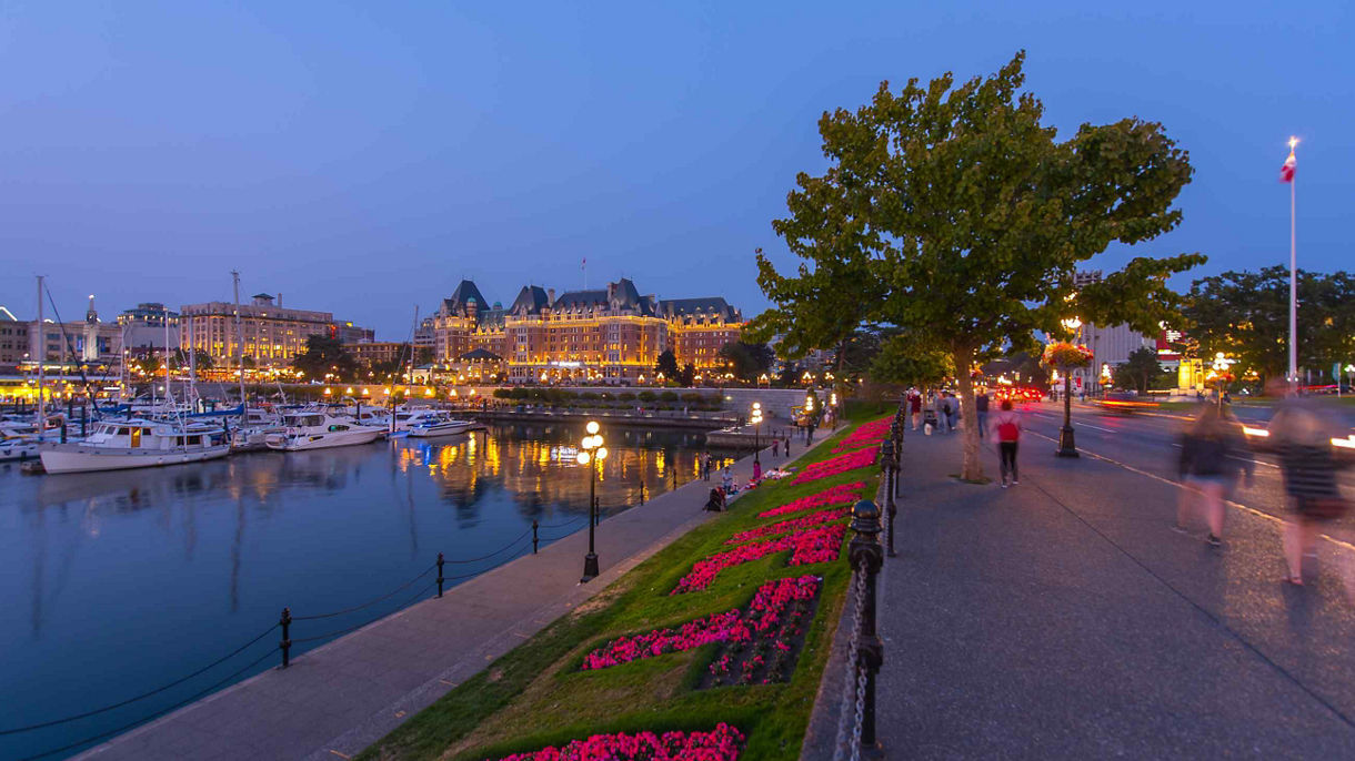 A Guided Walk into Victoria