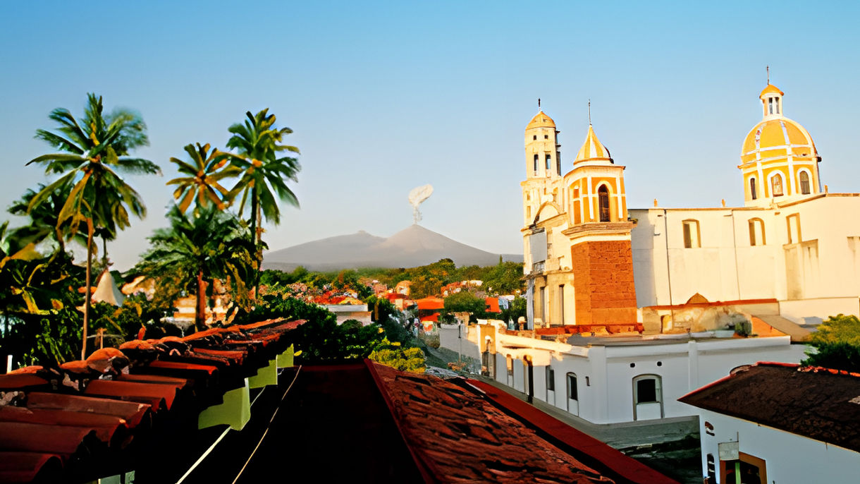 Magic Pueblos: Nogueras & Comala with Lunch