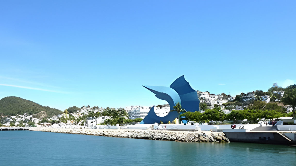 Manzanillo Beach & Shopping