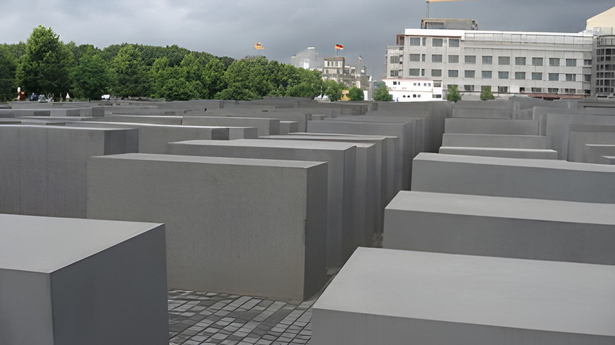 Berlin by Train & Jewish History