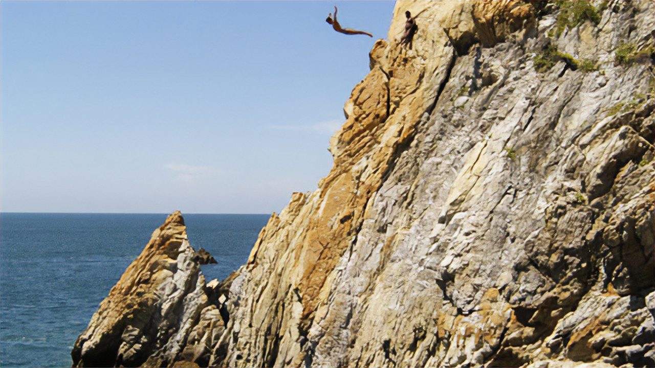 Cliff divers at La Quebrada, Acapulco, Mexico.