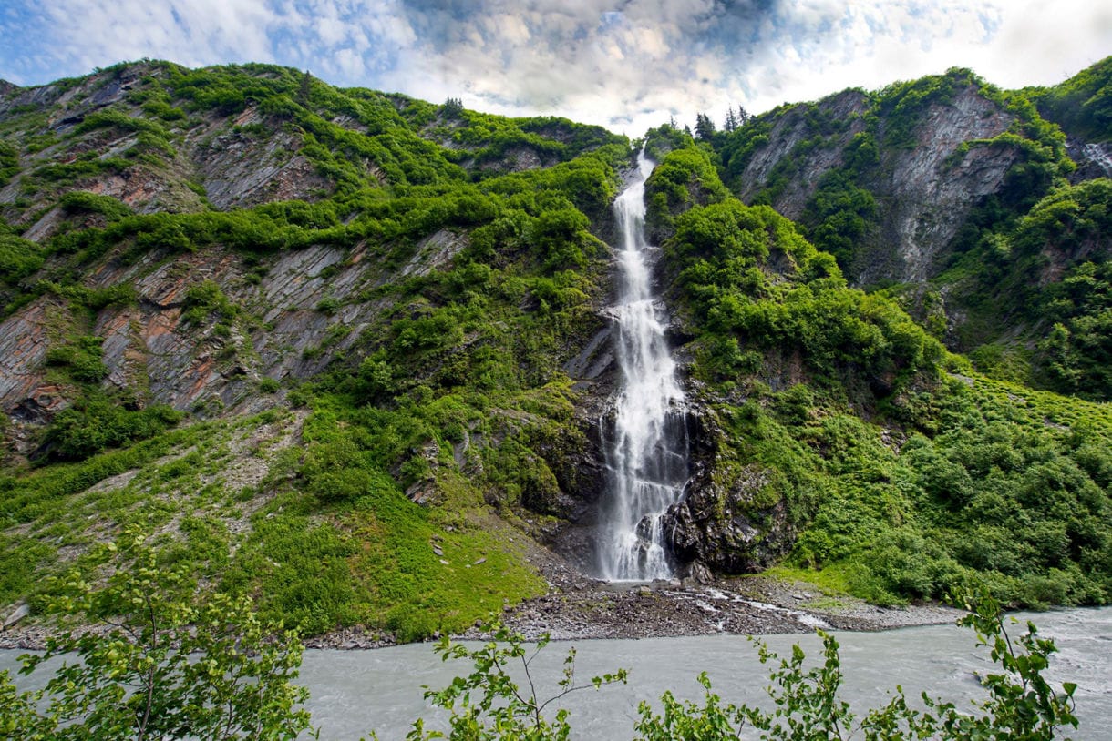 Bridal Veil Falls & Horsetail Falls