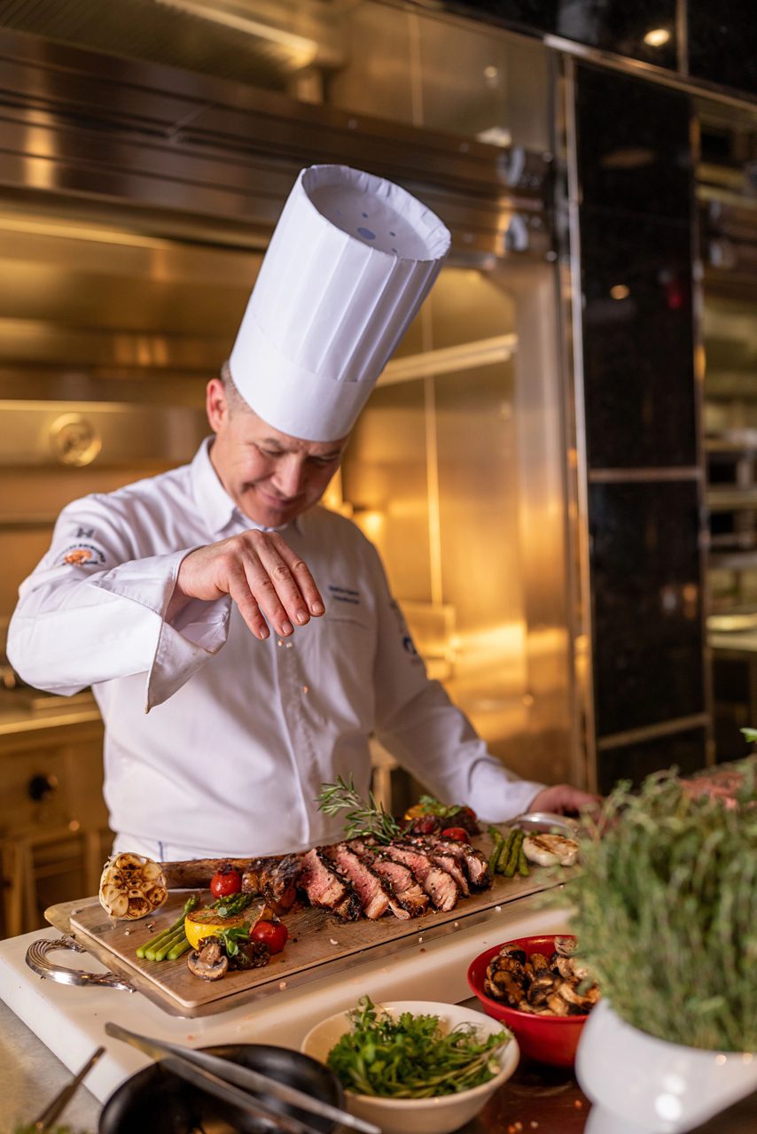 The finest cuts at Crown Grill℠.