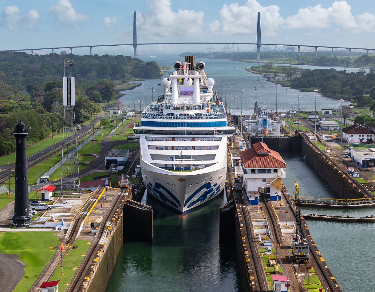 16-day Panama Canal - Ocean to Ocean