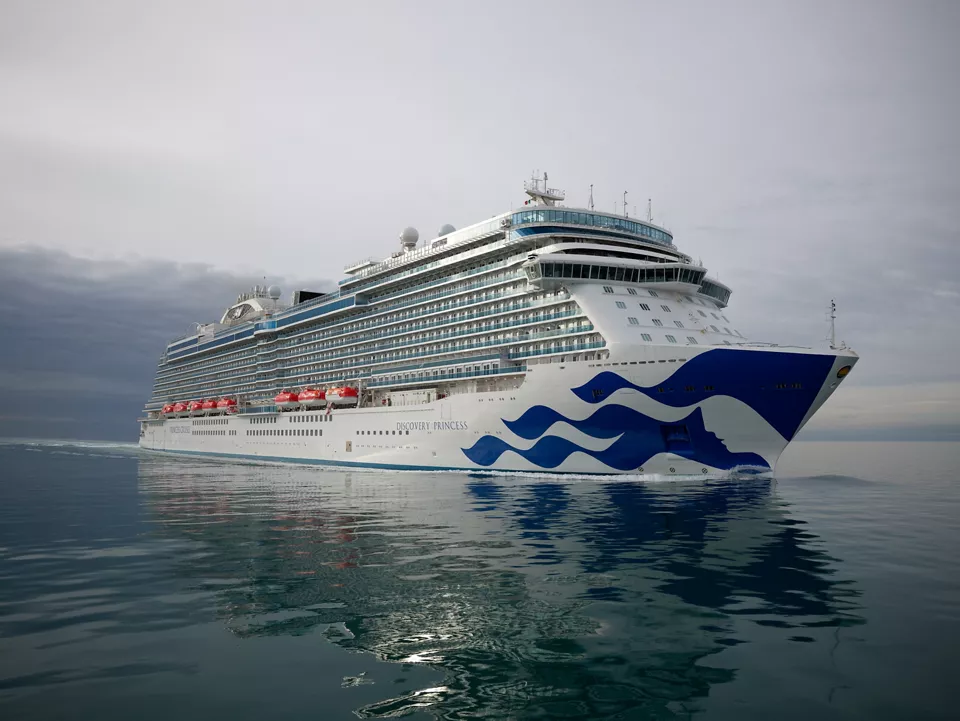 Discovery Princess at sea