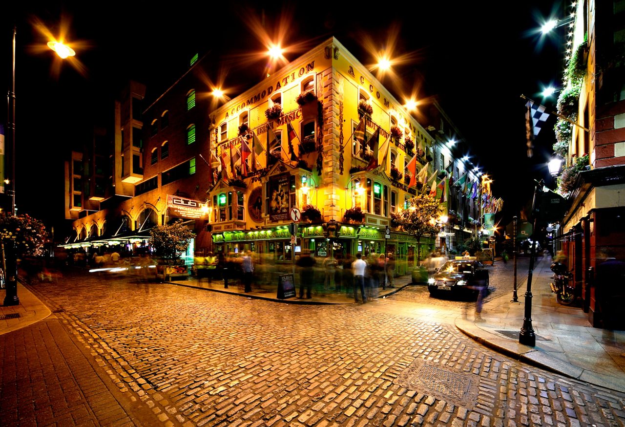 Temple Bar's vibrant nightlife in Dublin, Ireland.